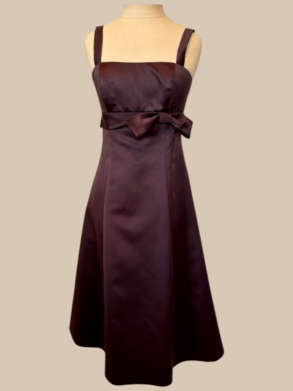 Vineyard Collection Burgundy Bow Formal Dress Juniors Size 2 Xs Euc. Worn Once.